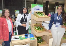 Attending Fruit Attraction for the first time is the family business and group of sisters from the Dominican Republic. They own and manage the company Sila that grows and exports green avocados, mango’s and pineapples to the US, Sila Carmen Nin, Maria Nin and Rosanna Nin.